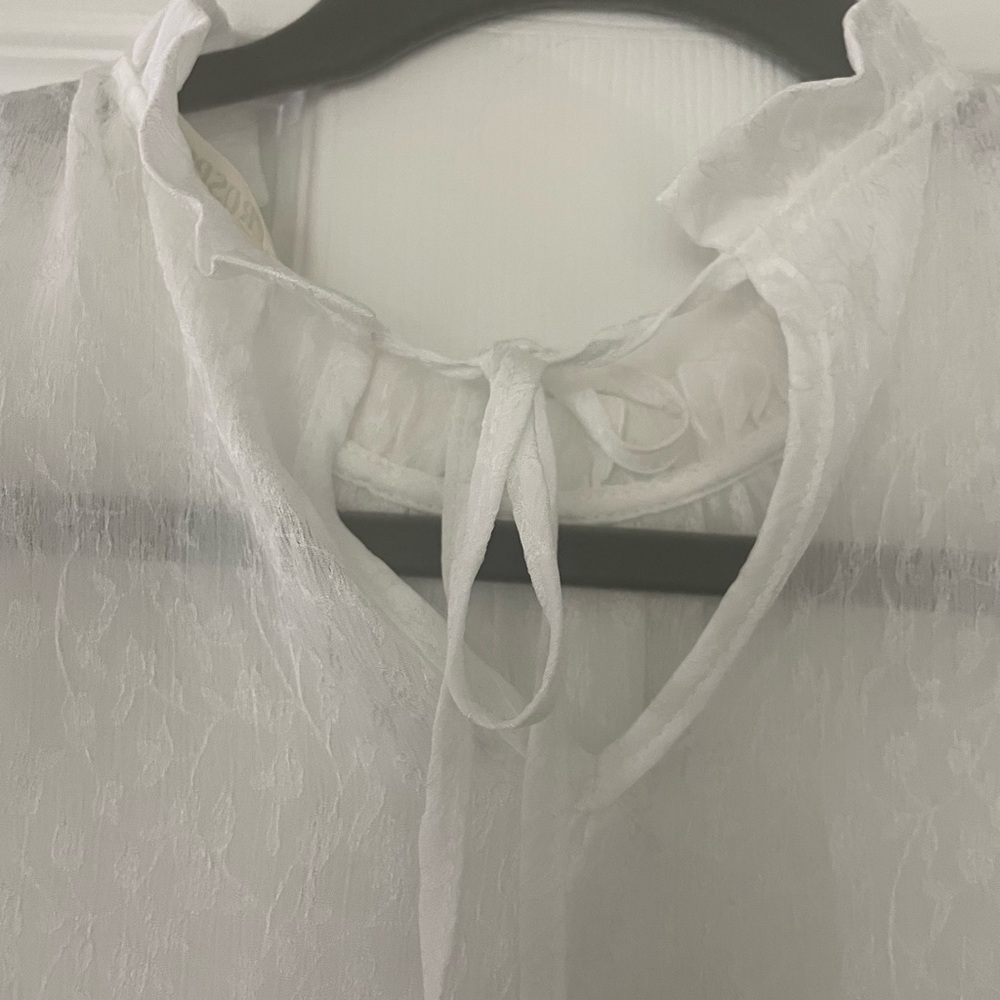 Prospect Ruffle Neck Blouse - Picture 6 of 8